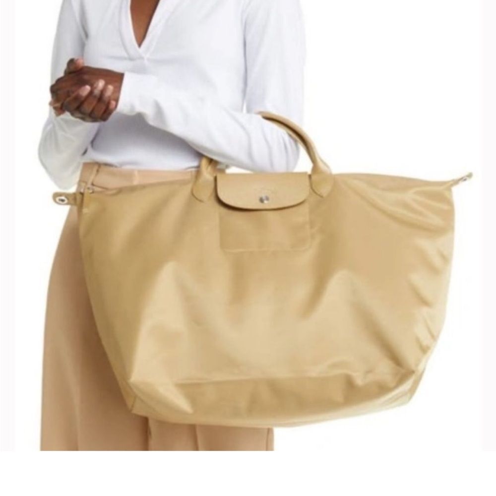 Longchamp Large Foldable Travel Tote in Beige - Picture 2 of 14